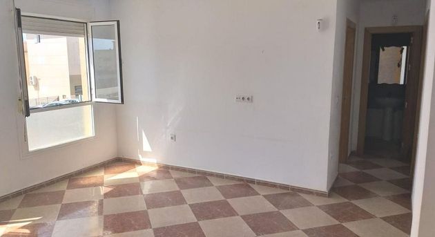 Foto 2 de Pis en venda a Vera Ciudad de 3 habitacions i 69 m²