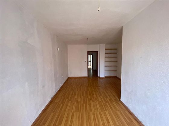 Foto 2 de Venta de piso en La Union Pueblo de 4 habitaciones y 99 m²