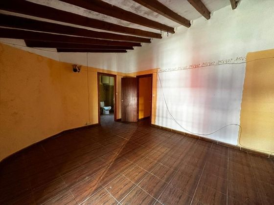 Foto 1 de Casa en venda a El Fondo de les Neus-El Hondon de las Nieves de 4 habitacions amb aire acondicionat