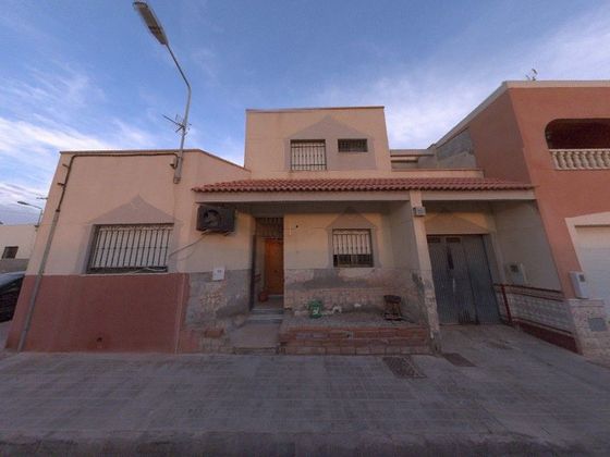 Foto 1 de Dúplex en venda a La Cañada-Costacabana-Loma Cabrera-El Alquián de 3 habitacions amb garatge