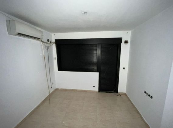Foto 1 de Pis en venda a Villena de 2 habitacions i 91 m²