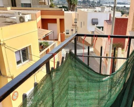 Foto 1 de Pis en venda a Huércal de Almería de 3 habitacions i 67 m²