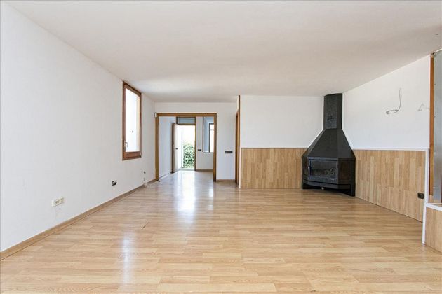 Foto 2 de Casa en venda a Castellbell i el Vilar de 3 habitacions amb piscina i garatge