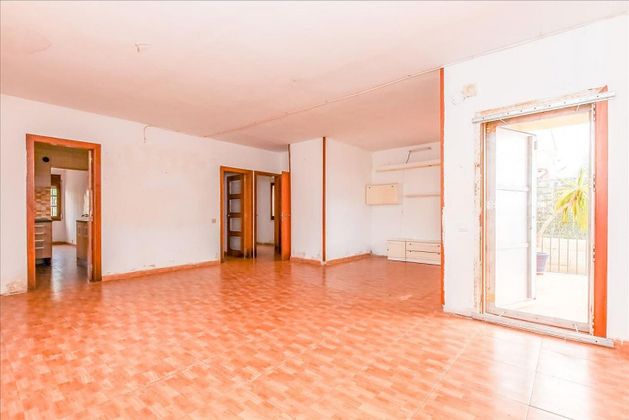 Foto 2 de Xalet en venda a La Muntanyeta - La Franquesa de 5 habitacions amb terrassa i garatge