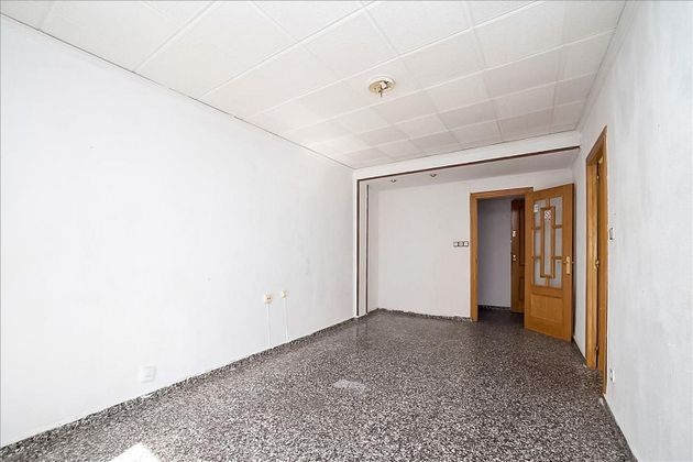 Foto 2 de Piso en venta en Muro de Alcoy de 4 habitaciones con terraza