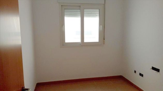Foto 2 de Pis en venda a Ulldecona de 2 habitacions amb terrassa i garatge