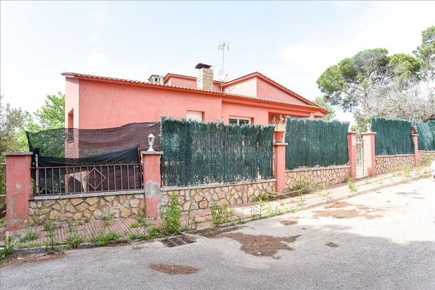 Foto 1 de Xalet en venda a Terrabrava - Tordera Parc de 6 habitacions amb terrassa i garatge