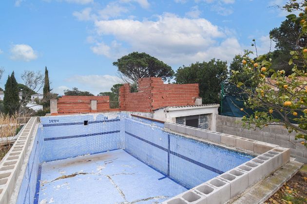 Foto 1 de Casa en venda a Tordera de 3 habitacions amb piscina