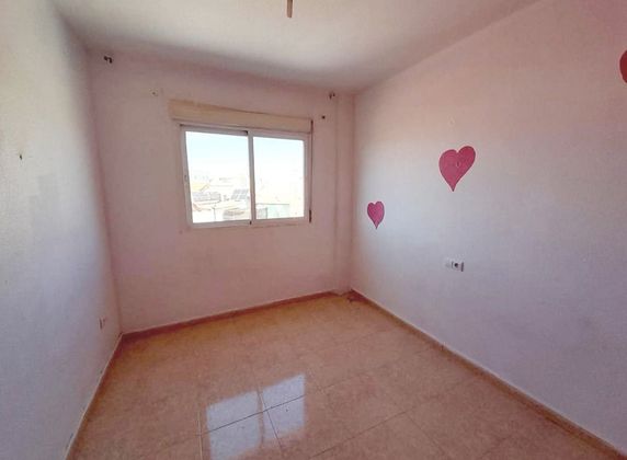 Foto 2 de Venta de piso en Almoradí de 1 habitación con terraza