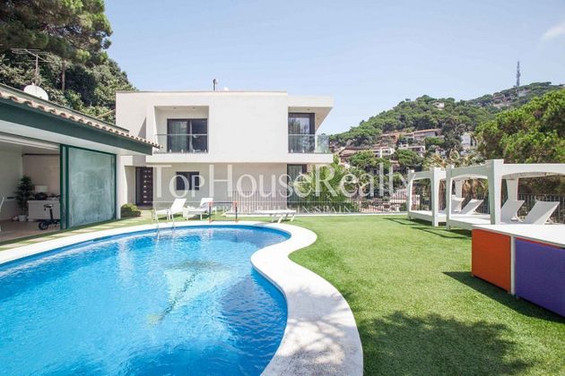 Foto 1 de Chalet en venta en Roca Grossa - Serra Brava de 5 habitaciones con terraza y piscina