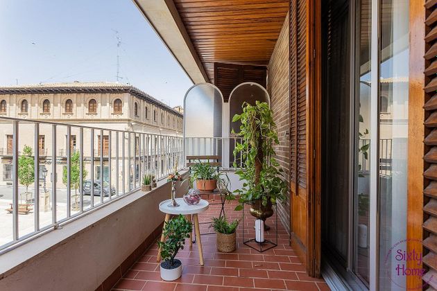 Foto 2 de Pis en venda a calle Coso Alto de 5 habitacions amb terrassa i balcó