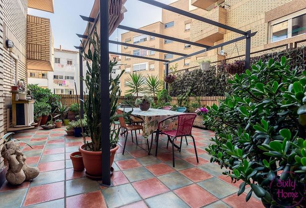 Foto 2 de Pis en venda a Delicias de 3 habitacions amb terrassa i garatge