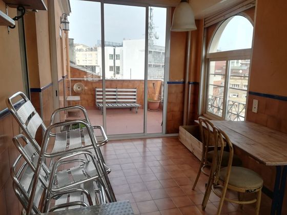 Foto 2 de Pis en venda a Centre - Passeig i Rodalies de 5 habitacions amb terrassa i balcó