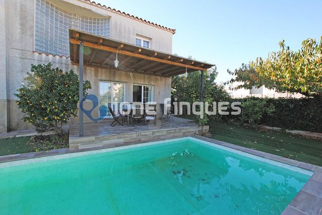 Foto 2 de Casa en venta en Castellarnau - Can Llong de 6 habitaciones con piscina y jardín