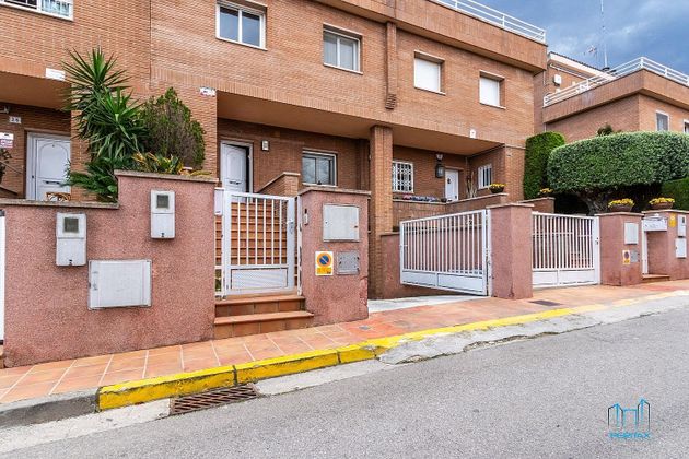 Foto 2 de Casa en venta en Sant Quirze Parc- Vallsuau - Castellet de 4 habitaciones con terraza y piscina