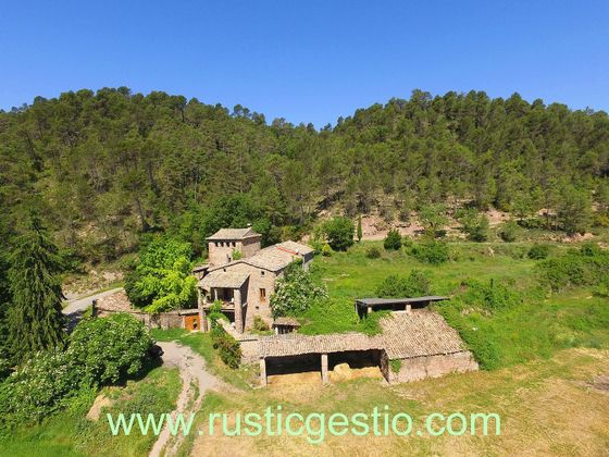 Foto 2 de Casa rural en venda a calle Mas Traveria de 6 habitacions amb terrassa i jardí