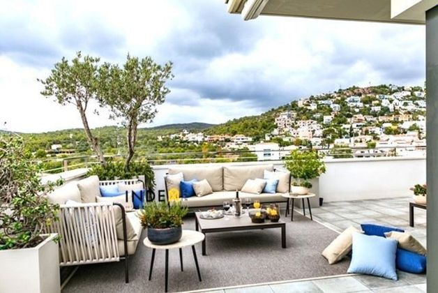 Foto 1 de Àtic en venda a Aiguadolç - Sant Sebastià de 3 habitacions amb terrassa i piscina