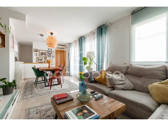 Foto 2 de Dúplex en venda a Can Deu - La Planada - Sant Julià de 4 habitacions amb terrassa i calefacció
