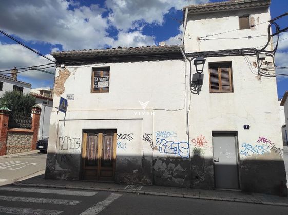Foto 1 de Casa adossada en venda a Sant Pere de Ribes Centro de 5 habitacions amb terrassa i garatge