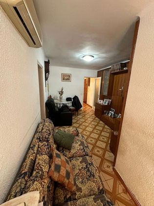 Foto 1 de Pis en venda a Gavarra de 3 habitacions amb balcó i aire acondicionat