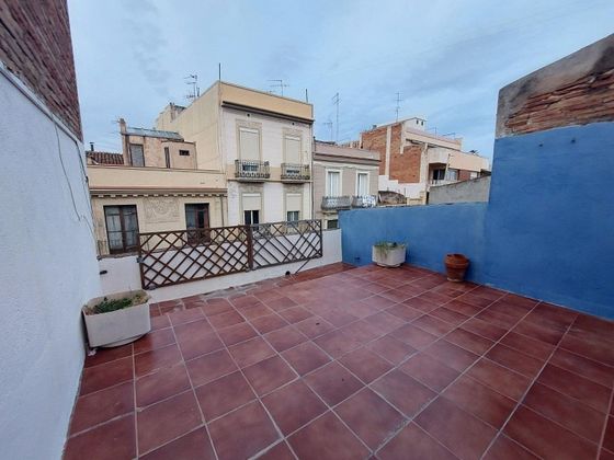 Foto 1 de Venta de piso en calle Raval de Santa Anna de 2 habitaciones con terraza y aire acondicionado