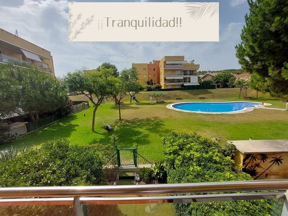 Foto 1 de Pis en venda a Cap Salou de 3 habitacions amb terrassa i piscina