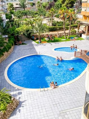 Foto 1 de Pis en venda a calle Carles Buigas de 1 habitació amb piscina i jardí