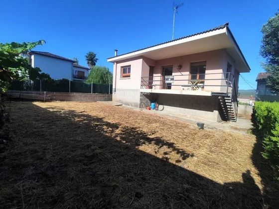 Foto 1 de Casa en venda a Olost de 3 habitacions amb terrassa i piscina