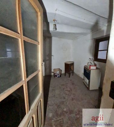 Foto 2 de Venta de casa en Brihuega de 6 habitaciones con garaje