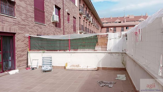 Foto 1 de Piso en venta en Alovera de 1 habitación con terraza y garaje
