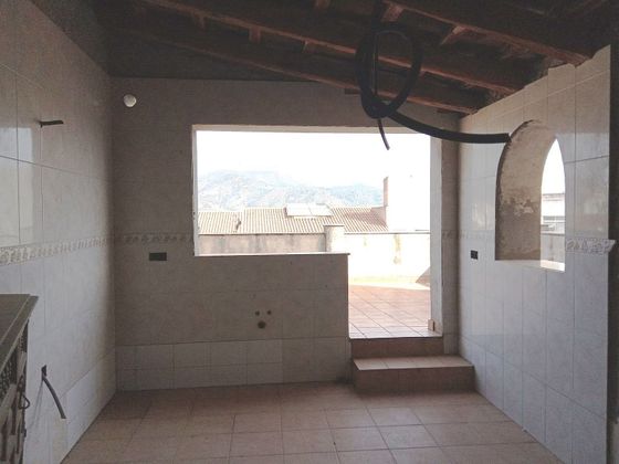 Foto 2 de Casa en venda a Esparreguera de 3 habitacions amb jardí