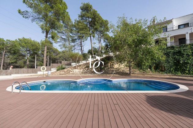 Foto 1 de Venta de casa en Mas Mestre de 4 habitaciones con terraza y piscina