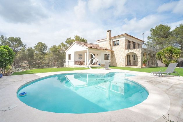 Foto 1 de Casa en venda a Mas Mestre de 4 habitacions amb terrassa i piscina