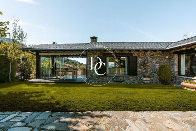 Foto 2 de Casa en venda a Bellver de Cerdanya de 5 habitacions amb garatge i jardí
