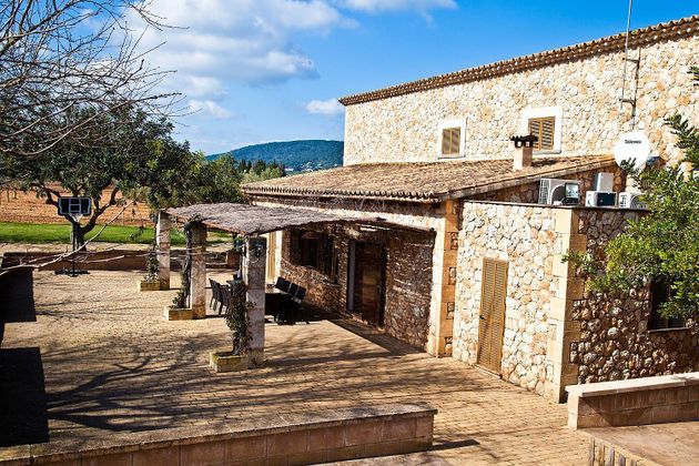Foto 2 de Casa rural en venda a Santa Eugènia de 5 habitacions amb terrassa i piscina