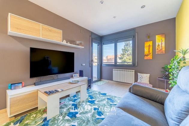 Foto 2 de Dúplex en venda a Vilanova del Camí de 3 habitacions amb terrassa i balcó