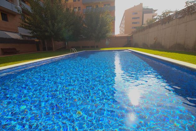 Foto 1 de Pis en venda a Ponent - Set Camins de 3 habitacions amb terrassa i piscina