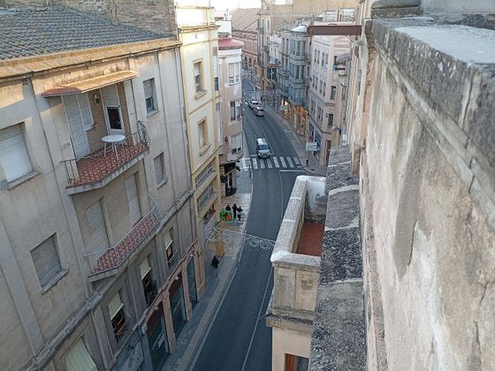 Foto 2 de Pis en venda a calle De Les Botigues de la Sal de 4 habitacions amb terrassa i balcó