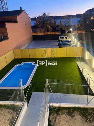 Foto 1 de Piso en venta en Instituts - Universitat de 2 habitaciones con terraza y piscina