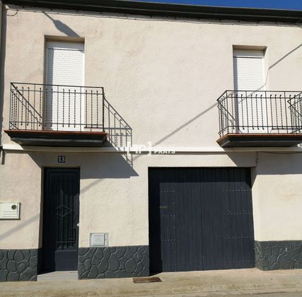 Foto 1 de Venta de casa en Vilanova de Segrià de 3 habitaciones con garaje y jardín