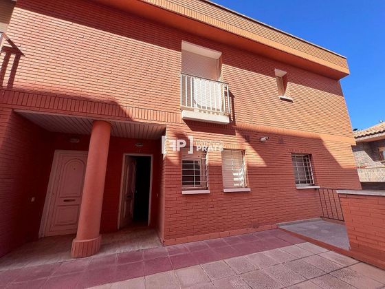 Foto 2 de Casa en venda a Puigverd de Lleida de 4 habitacions amb garatge i balcó