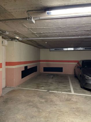 Foto 2 de Garaje en alquiler en calle De València de 12 m²
