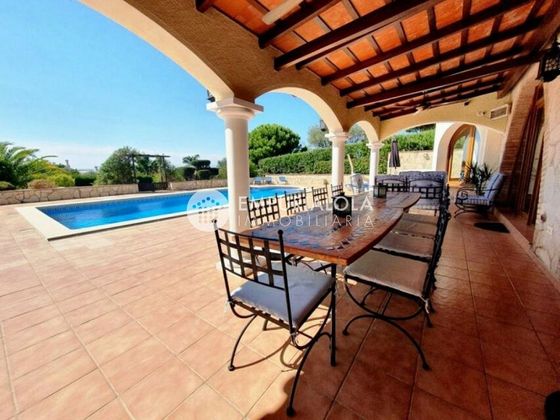Foto 2 de Casa en venda a Pau de 6 habitacions amb terrassa i piscina