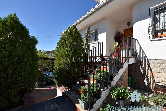 Foto 2 de Venta de chalet en Torrelles de Llobregat de 4 habitaciones con terraza y piscina