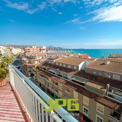 Foto 2 de Àtic en venda a Campello Playa de 4 habitacions amb terrassa i aire acondicionat