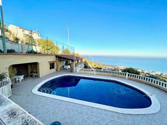 Foto 1 de Casa en venda a Alcossebre de 4 habitacions amb terrassa i piscina