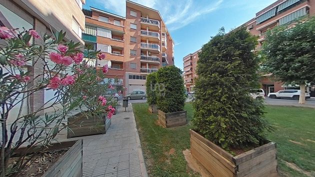 Foto 1 de Venta de piso en calle De Barcelona de 4 habitaciones con terraza y ascensor