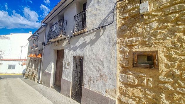 Foto 1 de Casa en venda a Vall de Gallinera de 5 habitacions amb terrassa