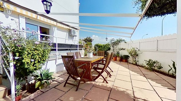 Foto 2 de Pis en venda a Coma-Ruga de 3 habitacions amb terrassa i piscina
