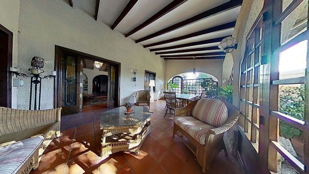 Foto 1 de Casa en venda a Perleta - Maitino de 4 habitacions amb terrassa i piscina
